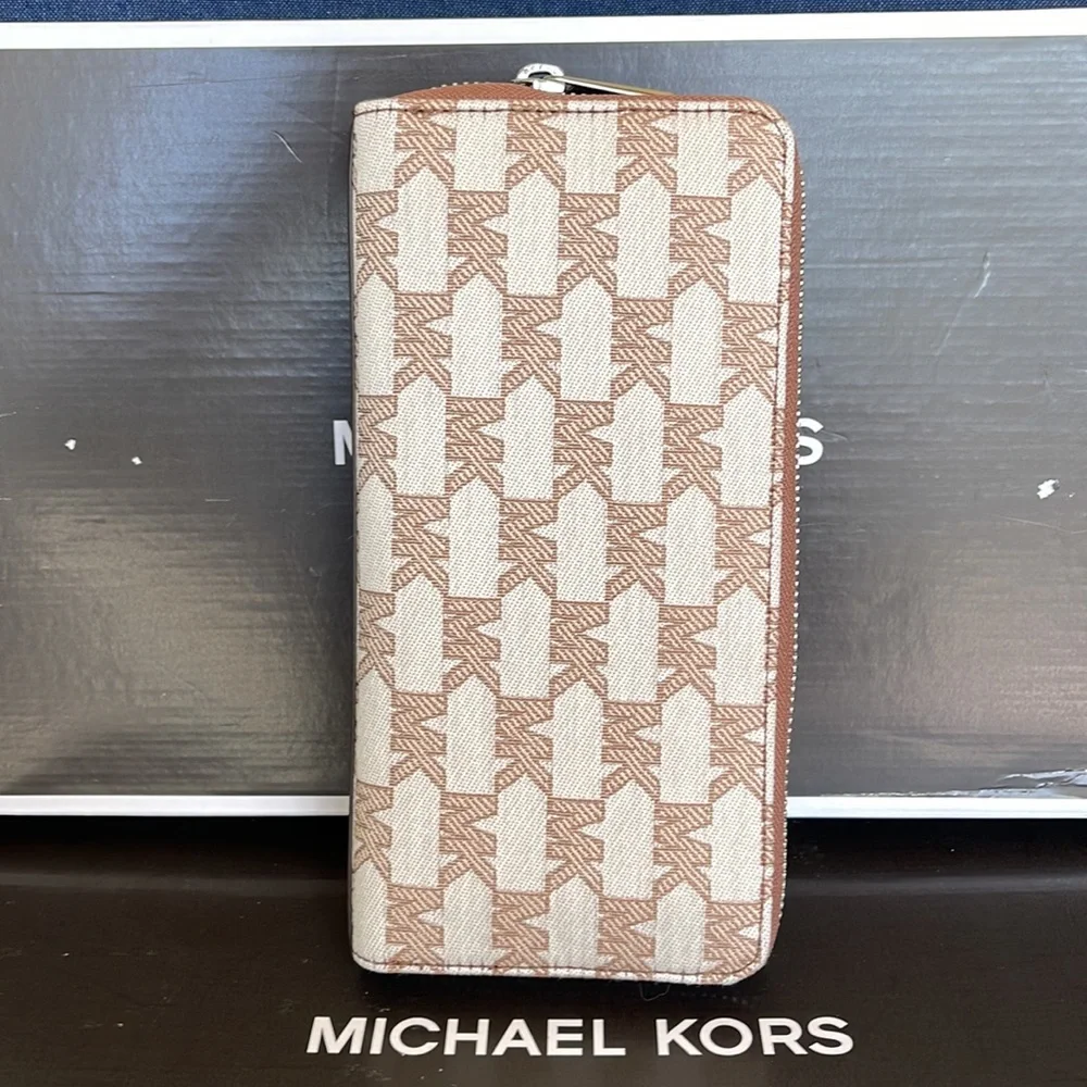 Michael Kors Men’s Women’s Cooper Tech Zip Around Continental Wallet Light Cream